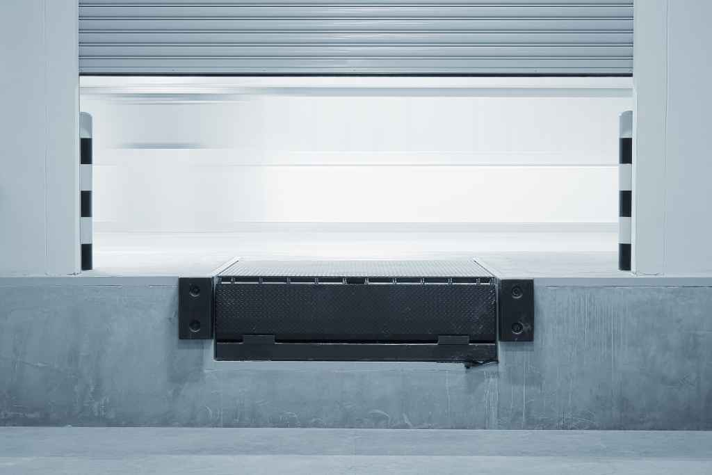 Dock leveller assessed under PUWER work equipment regulations